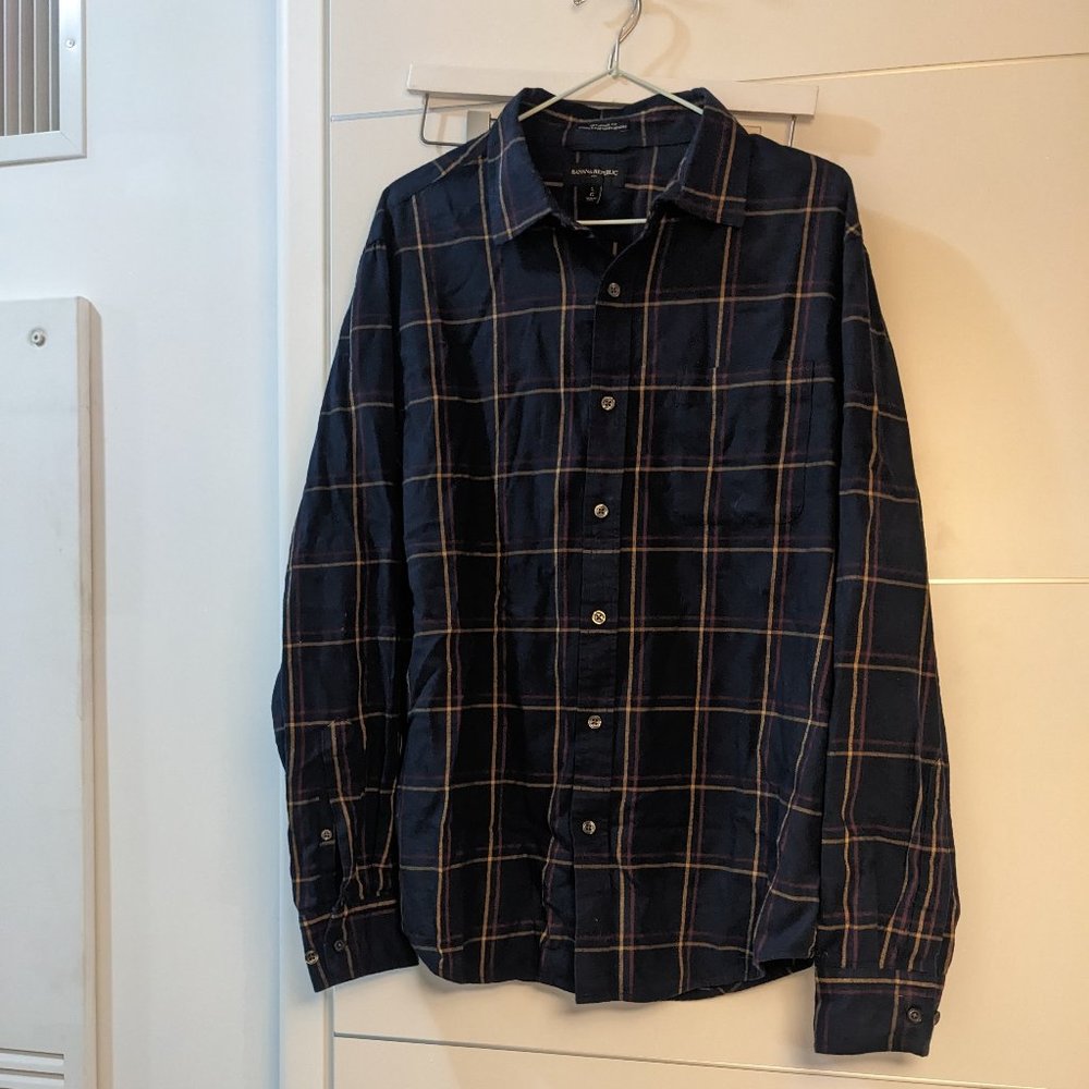 Banana Republic Button Up